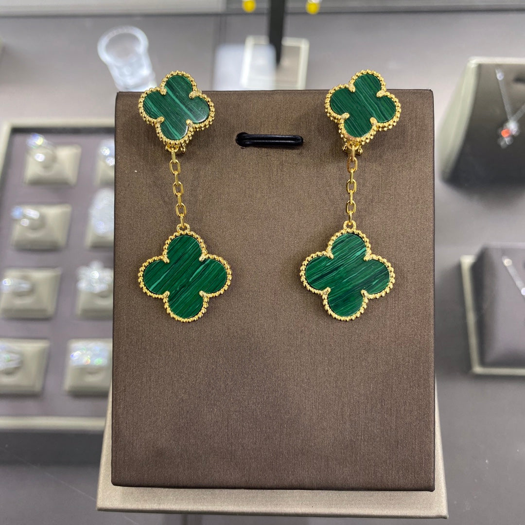 Van Cleef & Arpels CLOVER 2 MOTIFS GOLD EARRINGS