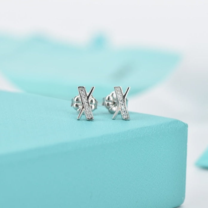 TIFFANY ATLAS DIAMOND STUD EARRINGS