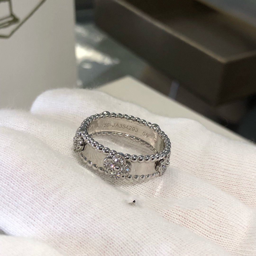 Van Cleef & Arpels PERLEE DIAMOND RING