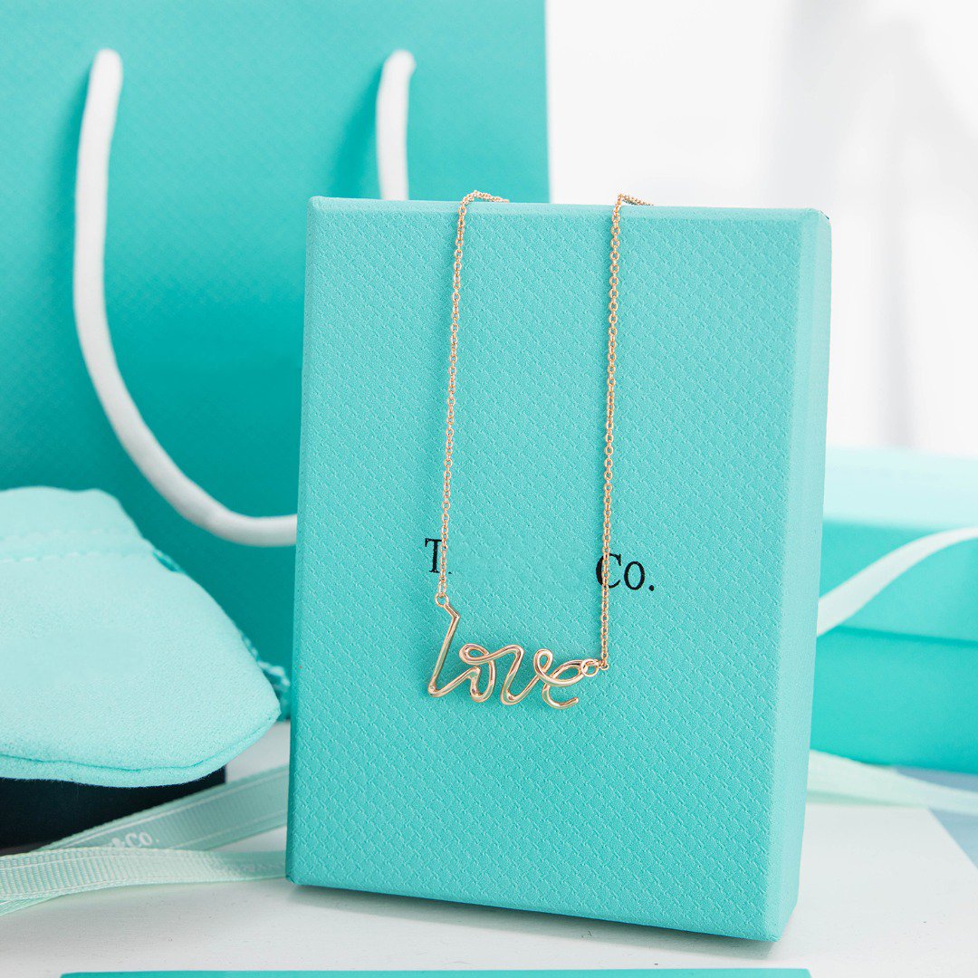 TIFFANY PALOMA S GRAFFITI LOVE NECKLACE