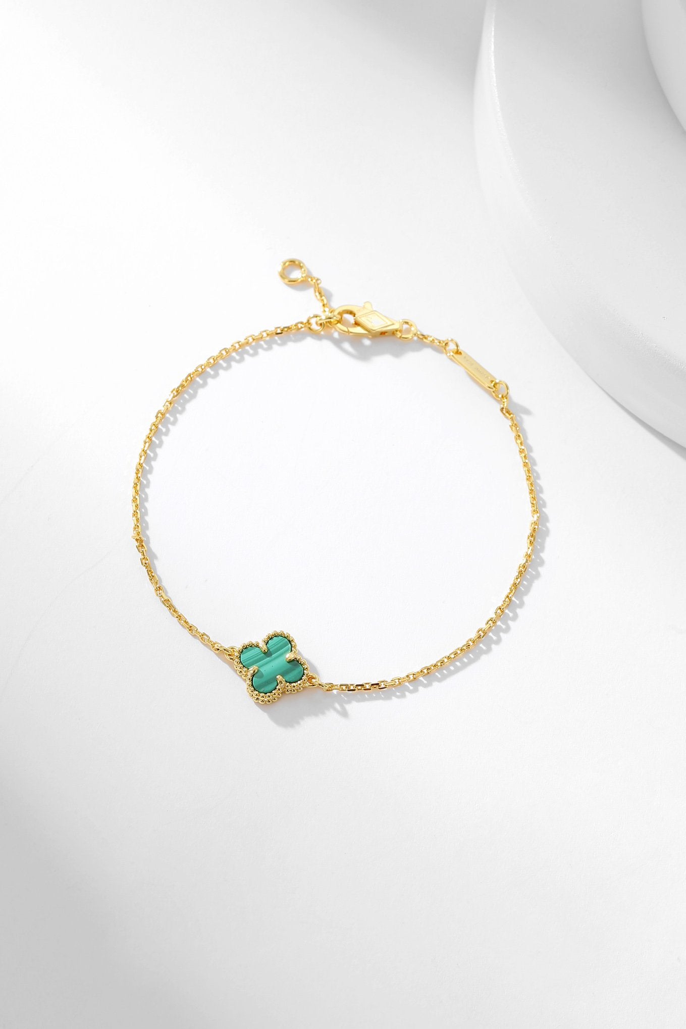 Van Cleef & Arpels CLOVER BRACELET MALACHITE 1 MOTIF