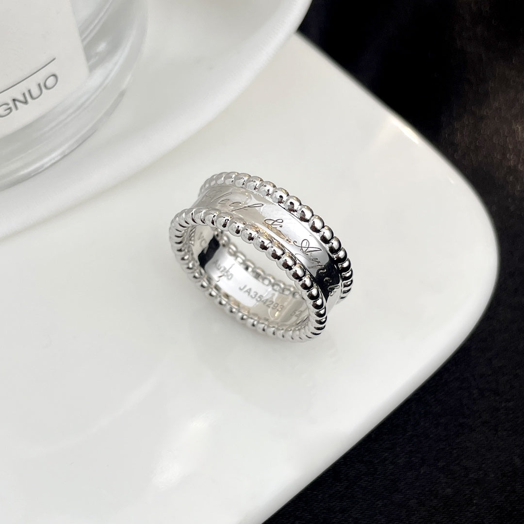 Van Cleef & Arpels PERLEE SIGNATURE RING