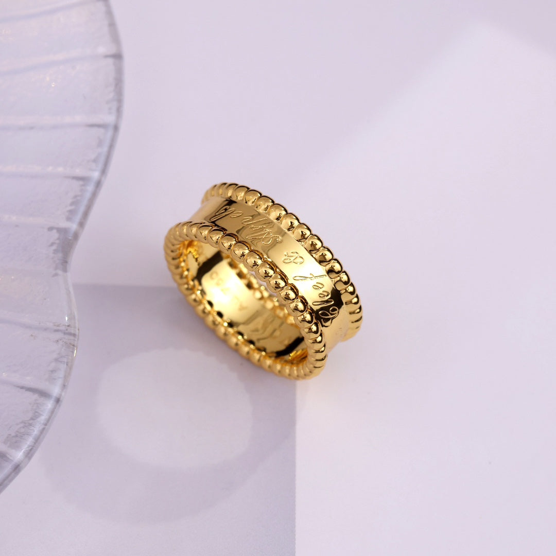 Van Cleef & Arpels PERLEE SIGNATURE RING