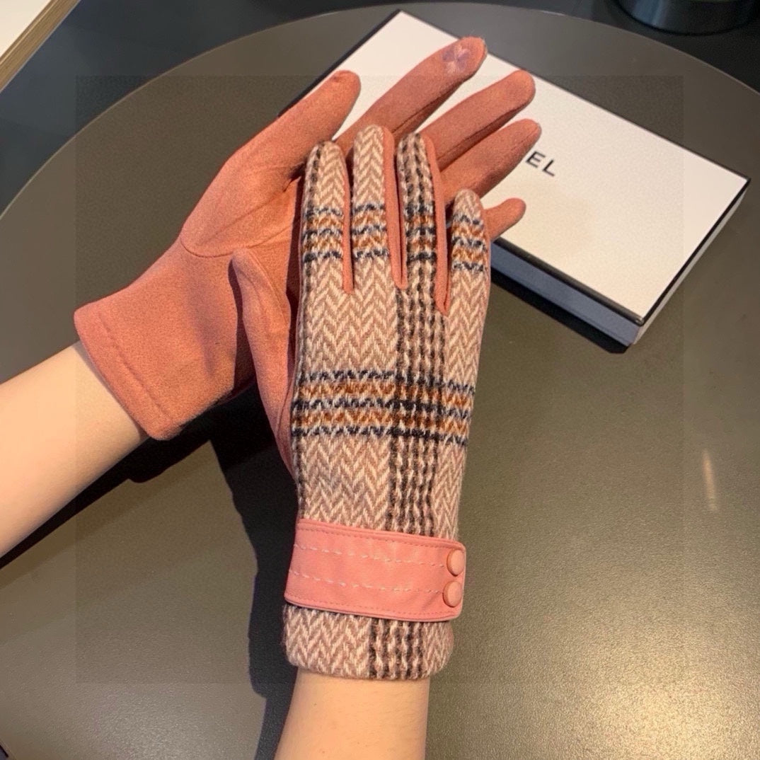 CHANEL GLOVES IN COLORFUL WOOL 429244