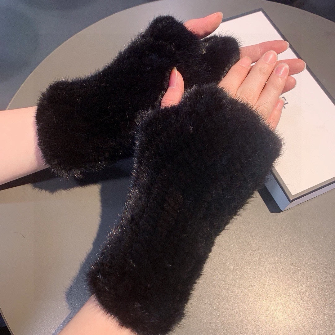 CHANEL FINGERLESS GLOVES IN BLACK RABBIT FUR 462279